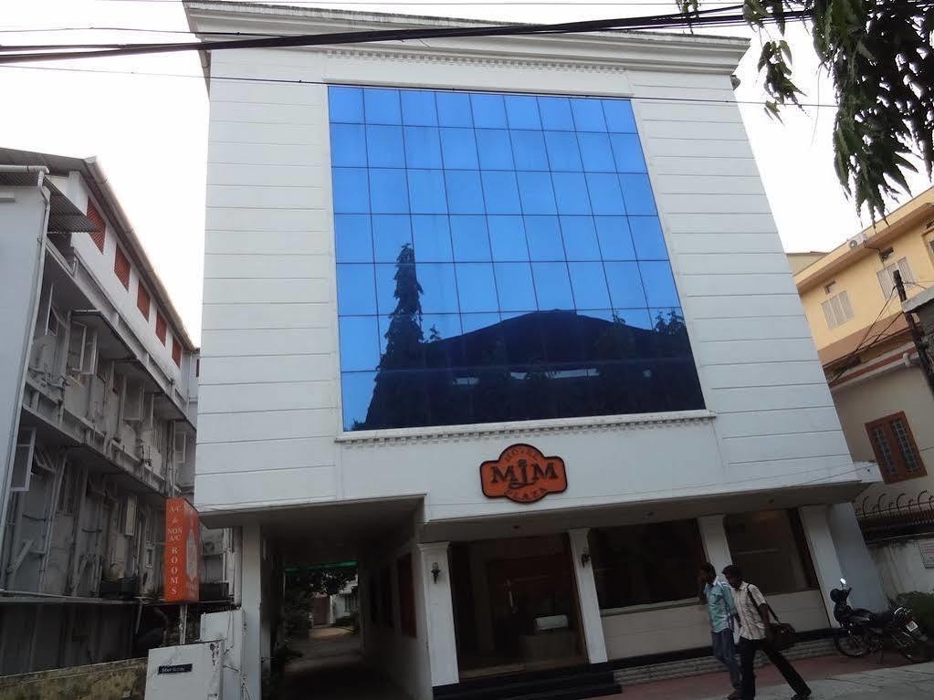 โฮเต็ล เอ็มเจเอ็ม พลาซา Hotel Kochi ภายนอก รูปภาพ