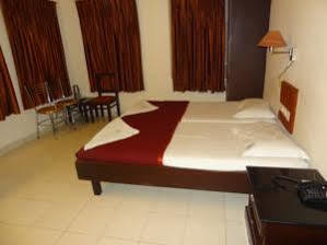 โฮเต็ล เอ็มเจเอ็ม พลาซา Hotel Kochi ภายนอก รูปภาพ